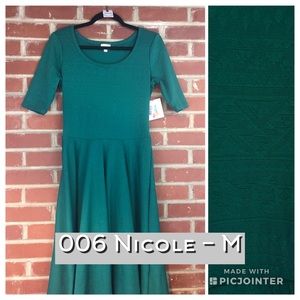 LuLaRoe Nicole Dress